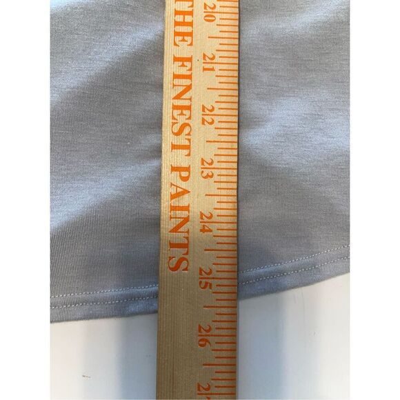 BomBom Top Blouse‎ Women's Sz. M Sage Gray Short Sleeve Sleeve A23 - Picture 4 of 6